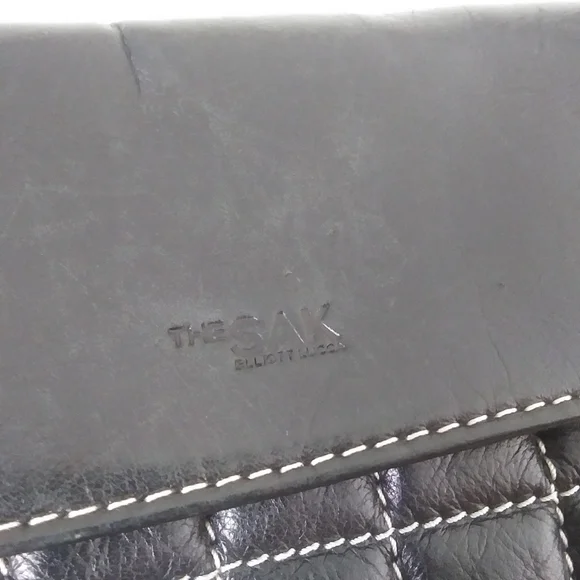 The Sak Black Leather Quilted Shoulder Bag - Picture 4 of 13